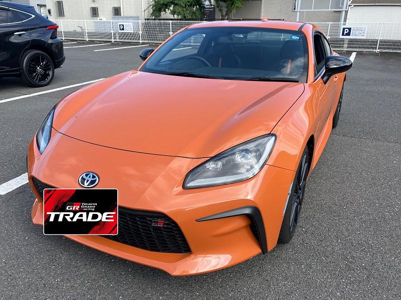 トヨタ GR86 RZ 10thアニバーサリーリミテッド