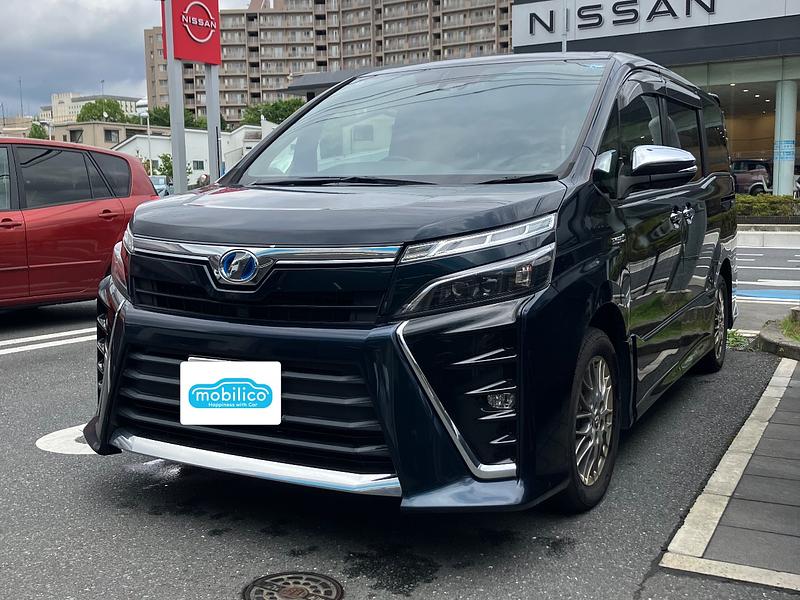 トヨタ ヴォクシー ハイブリッドZS 煌