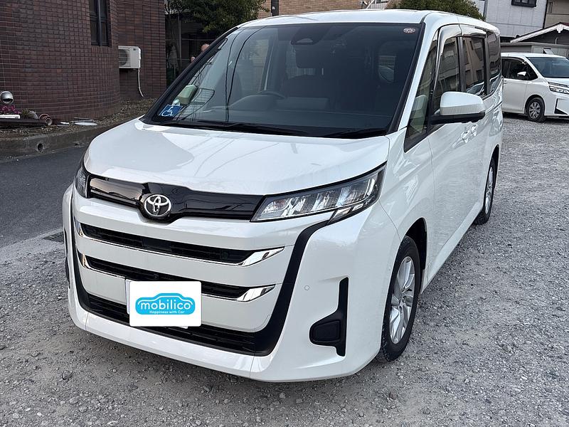 トヨタ ノア G