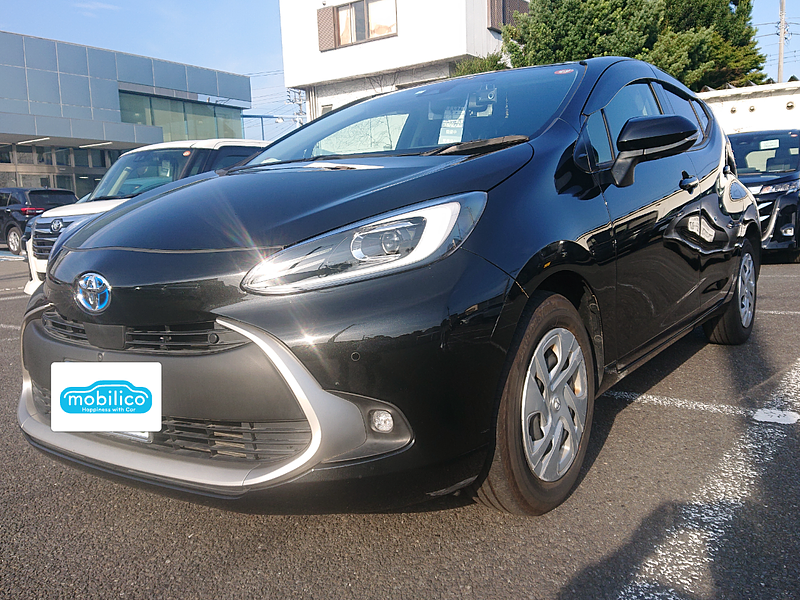 トヨタ アクア G