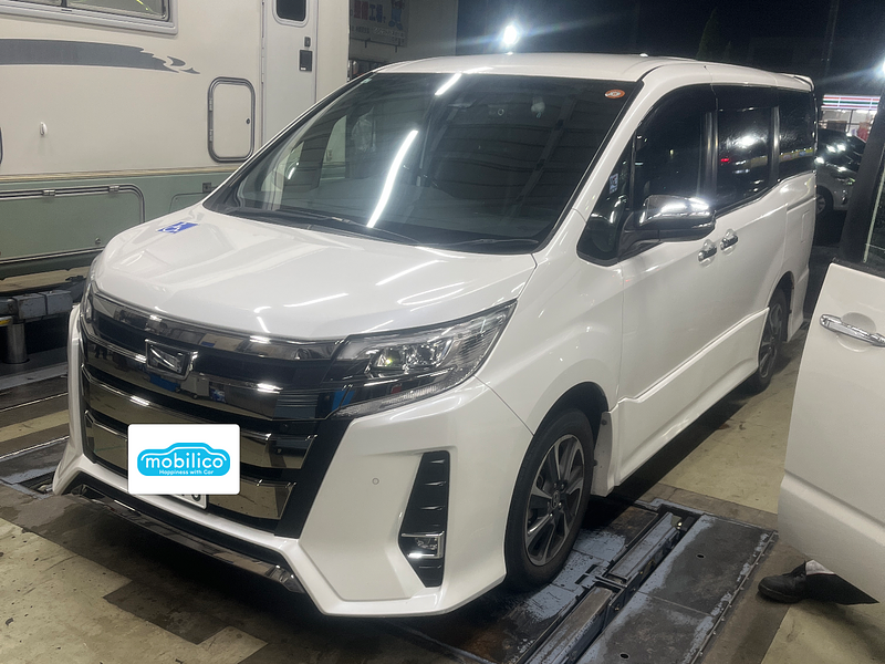 トヨタ ノア Si ダブルバイビーIII