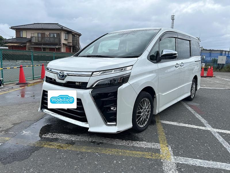 トヨタ ヴォクシー ハイブリッドZS 煌II
