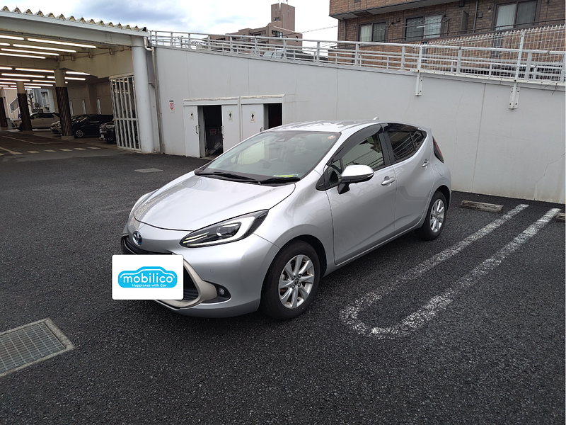 トヨタ アクア Z